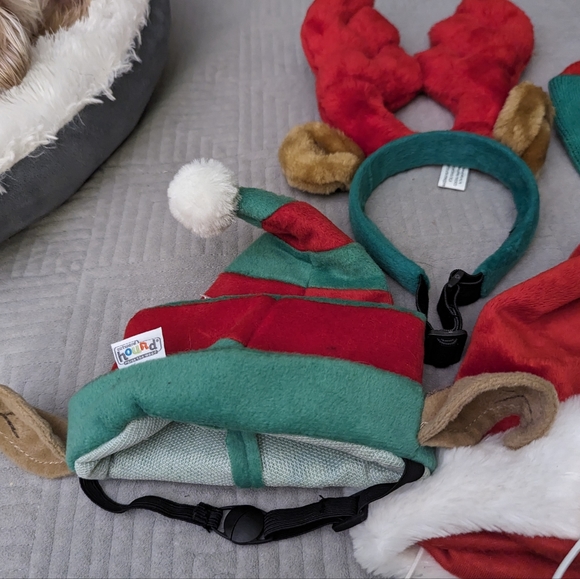 NWT 4 Piece Christmas Pet Head Toppers and XS Christmas Ugly Dog Sweater - Picture 4 of 5